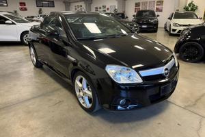 Opel Tigra TwinTop 1.4 16V Sport