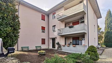 3 LOCALI A PESCANTINA