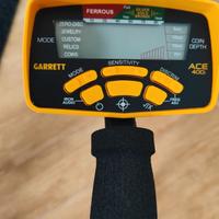 metal detector  Garrett Ace 400 i