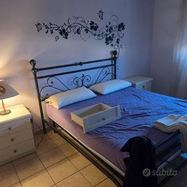 Camera da letto completa con armadio porta tv 