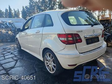 MERCEDES-BENZ CLASSE B W245 B 200 CDI - Ricambi