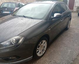 LANCIA Delta (2008-2015)