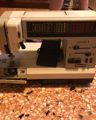 Macchina per cucire "Vigorelli"