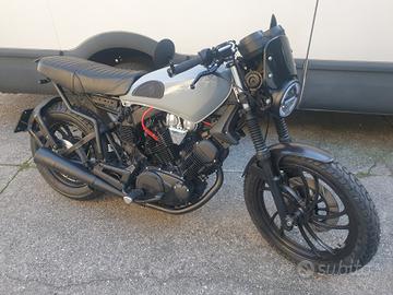 Yamaha XV 500