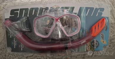 Set snorkeling
