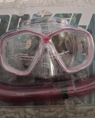 Set snorkeling