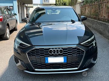 Audi A3 SPB 30 g-tron S tronic Business Advanced