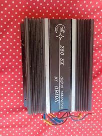Amplificatore auto