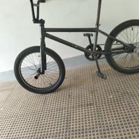 bmx freestyle senza freni