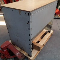 Banco da lavoro con ripiano in compensato marino 2