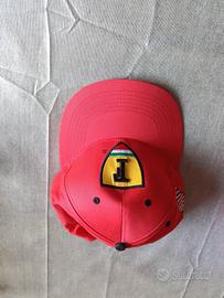 berretto ferrari per amatori