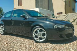 Alfa Romeo 147 2.0i 16V Twin Spark 150 CV 3p. Dist
