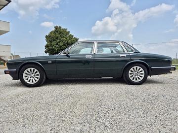 Jaguar XJ Sovereign 4.0