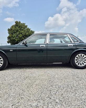 Jaguar XJ Sovereign 4.0