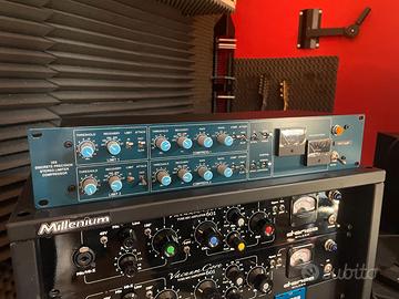 Behringer 369-KT