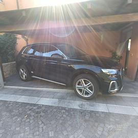 AUDI Q5 S-LINE 2021 MHEV - 204 cc. 93500 KM.