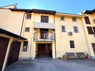 CASA DI CORTE A CERANO