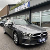 MERCEDES-BENZ A 180 d Automatic Business Extra TAG