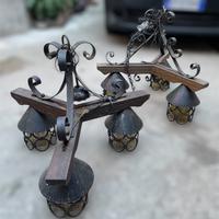 Coppia Lampadari Rustici Vintage in Legno