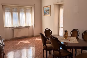 Trilocale Roma via Collatina 108 + box auto