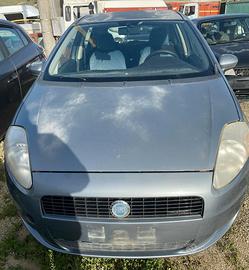 ACCESSORI RICAMBI FIAT GRANDE PUNTO ANNO 2006