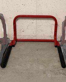 1 Appendi bici a muro ribaltabile