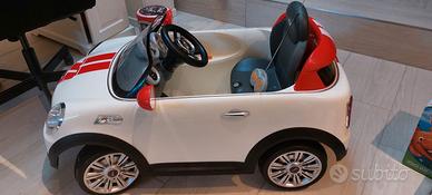 auto elettrica, batteria nuova