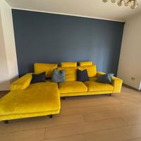 Divano Poltrone e sofà in tessuto giallo mimosa