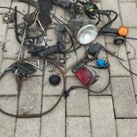 scatola di fanalini oggettistica Piaggio sì