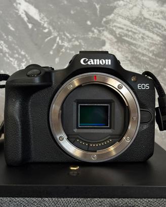 Canon EOS R100 in garanzia