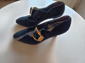 Scarpe mocassini con tacco in pelle nera anni '80