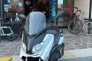 Yamaha XMAX anno 2011 colore Bianco