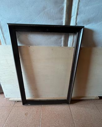 Cornice in legno