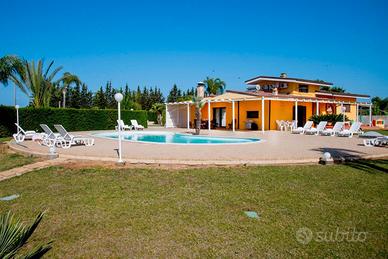 Villa da 8 a 16 posti tra gallipoli e ugento