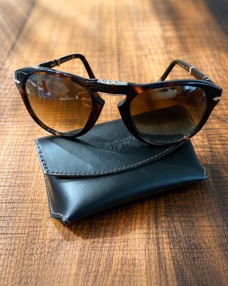 Occhiali pieghevoli Persol Steve Mc Queen usati