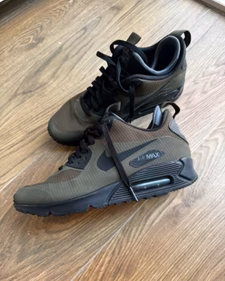 Sneakers Nike / Impermeabili. Misura 41