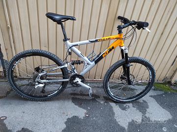 MTB full KTM 26 taglia 48