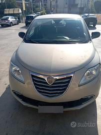 Lancia ypsilon 1.3 multijet
