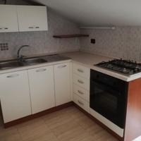 Trilocale ultimo piano con ascensore e balcone