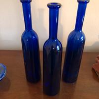 Bottiglie/vasi blu cobalto