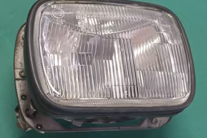 Faro Anteriore Guzzi 850 T5