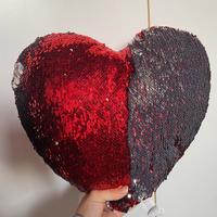 Cuscino cuore paillettes mobili