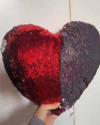 Cuscino cuore paillettes mobili