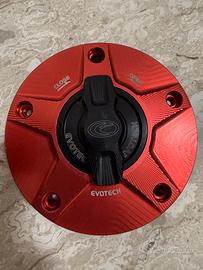 Tappo benzina evotech