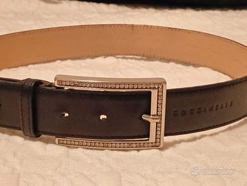 CINTURA IN PELLE NERA COCCINELLE