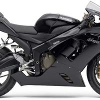 Ricambi nuovi kawasaki , contattatemi per foto