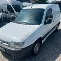 Furgone citroen berlingo doblo