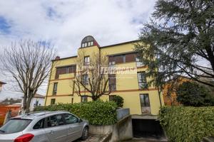 Appartamento a Reggio nell'Emilia 4 locali