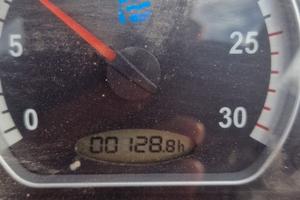 trattore deleks tr 140 