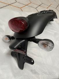 Parafango luci Triumph Scrambler originale nuovo